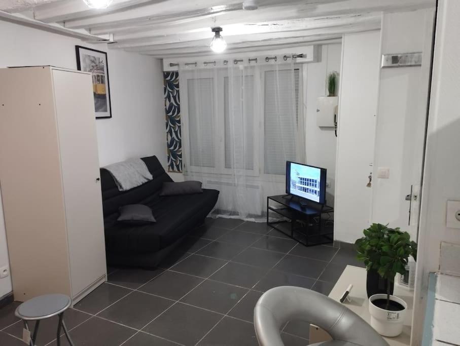 Appartement Studio équipé proche aéroport Paris CDG à Vemars Extérieur photo